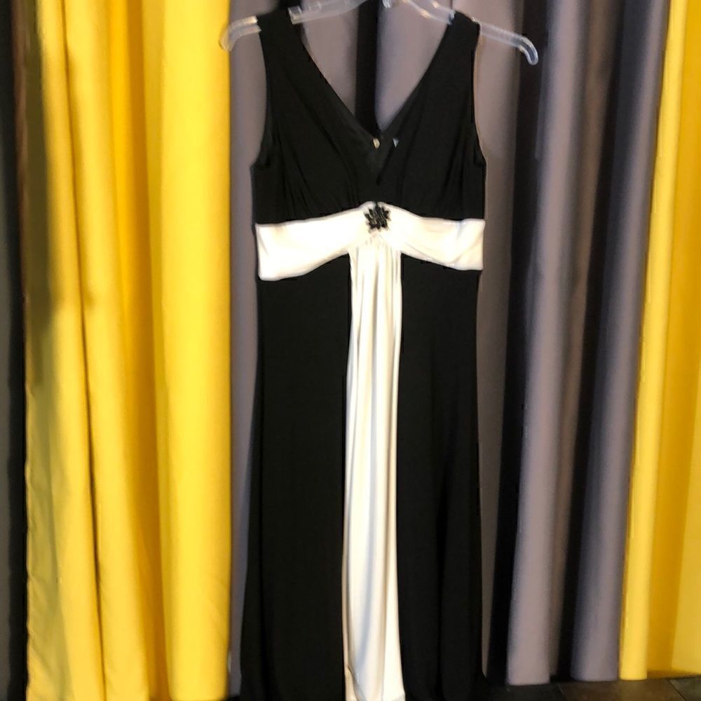Jessica Howard Evening dress NWOT size 12